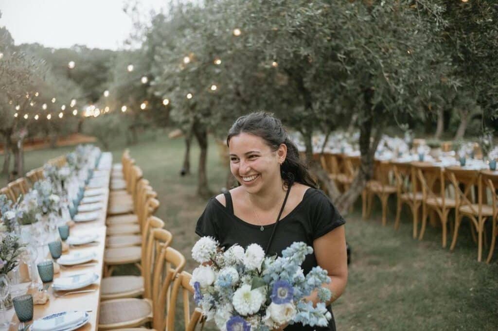 Stage wedding planner