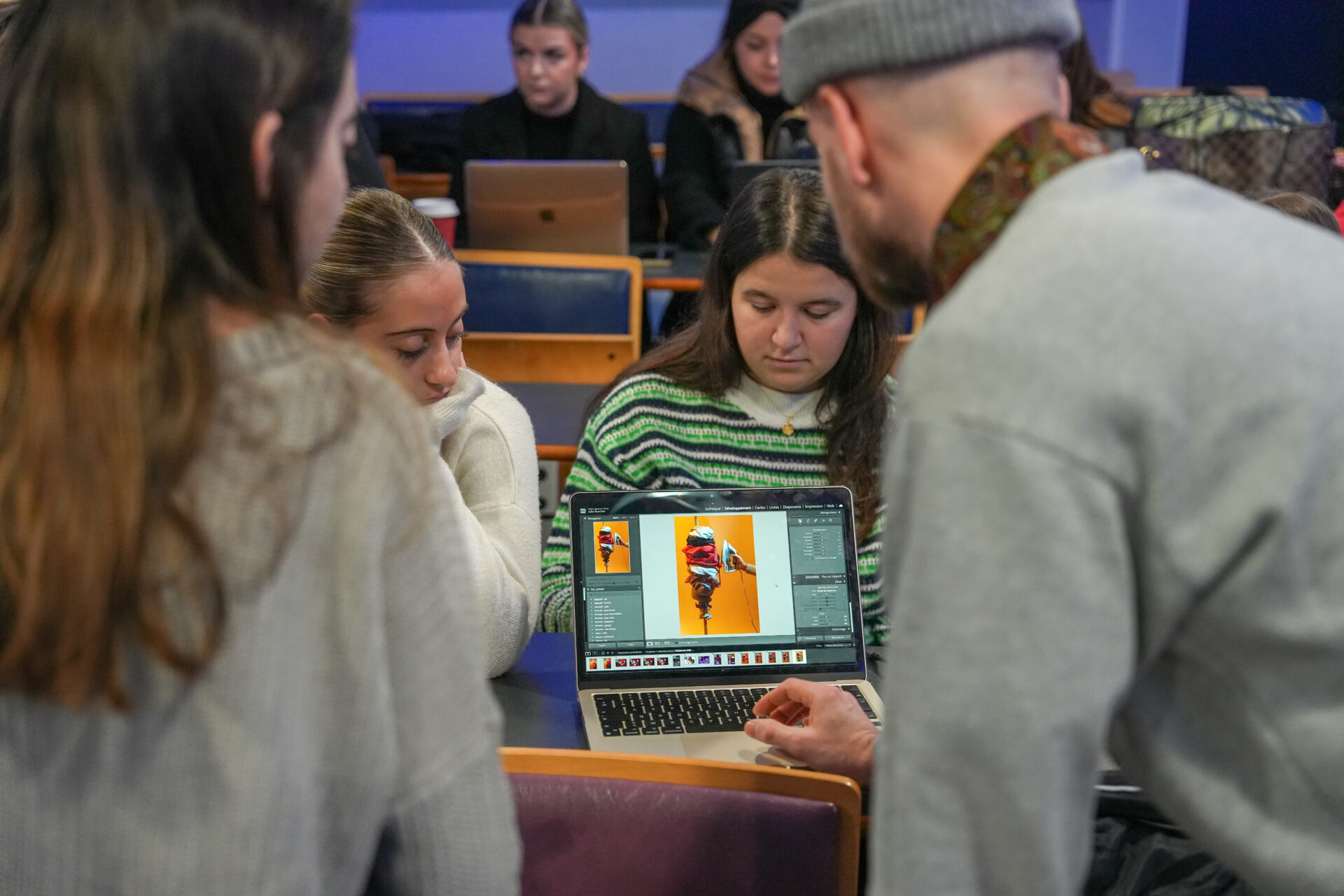 École de communication en alternance : quels atouts