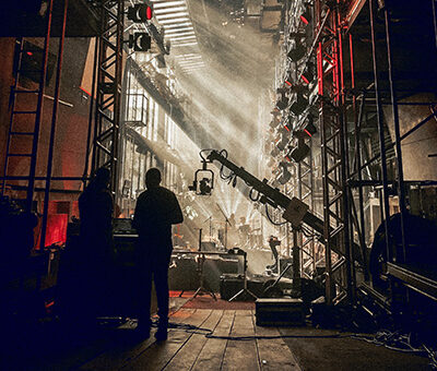 Chargé de logistique événementielle dans mes coulisses d'un concert